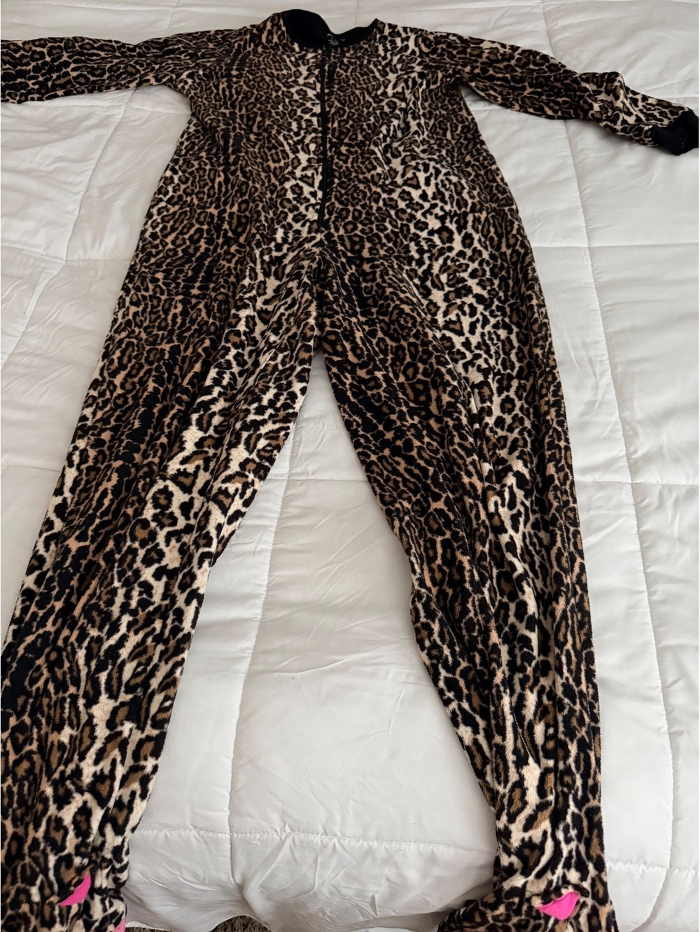 Nick & Nora Women's Leopard Print Fleece Sleeper Pajamas - S